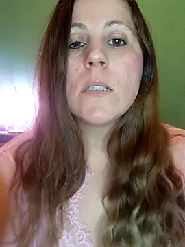 Snapshot of SofiEstevez chatting on October 8, 2025, 6:27 pm SofiEstevez online show from October 8, 2025, 6:27 pm