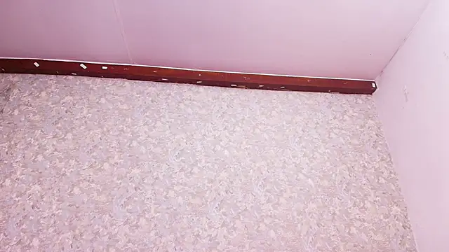 nicol f online show from February 6, 2025, 7:18 pm