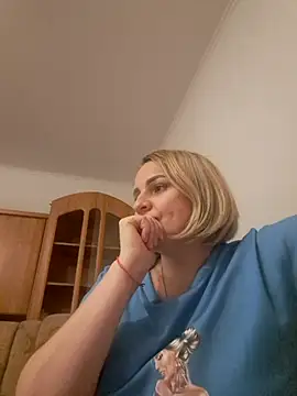 Snapshot of Malichkaanna30 chatting on December 28, 2024, 5:03 pm Malichkaanna30 online show from December 28, 2024, 5:03 pm