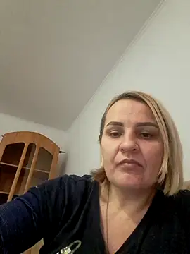 Snapshot of Malichkaanna30 chatting on January 10, 2025, 10:28 am Malichkaanna30 online show from January 10, 2025, 10:28 am