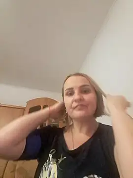 Snapshot of Malichkaanna30 chatting on January 11, 2025, 1:53 pm Malichkaanna30 online show from January 11, 2025, 1:53 pm