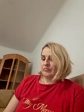 Snapshot of Malichkaanna30 chatting on January 30, 2025, 9:47 pm Malichkaanna30 online show from January 30, 2025, 9:47 pm