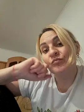 Snapshot of Malichkaanna30 chatting on February 8, 2025, 3:53 pm Malichkaanna30 online show from February 8, 2025, 3:53 pm