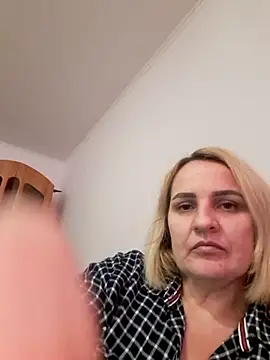 Snapshot of Malichkaanna30 chatting on February 9, 2025, 10:20 am Malichkaanna30 online show from February 9, 2025, 10:20 am