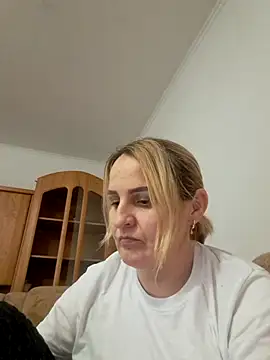 Snapshot of Malichkaanna30 chatting on February 26, 2025, 4:24 pm Malichkaanna30 online show from February 26, 2025, 4:24 pm