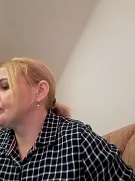 Snapshot of Malichkaanna30 chatting on March 14, 2025, 7:59 am Malichkaanna30 online show from March 14, 2025, 7:59 am