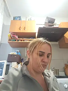 Snapshot of Malichkaanna30 chatting on September 25, 2025, 2:54 pm Malichkaanna30 online show from September 25, 2025, 2:54 pm