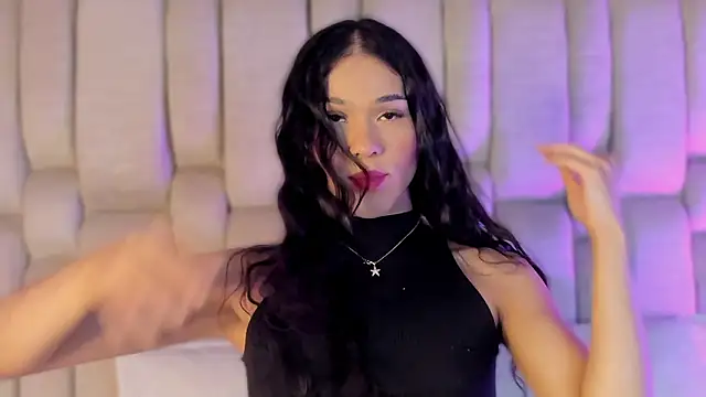 Isa Little Star online show from March 13, 2026, 3:57 am