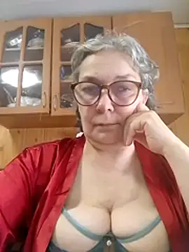 Snapshot of IrinaSweet54 chatting on April 24, 2026, 7:22 am IrinaSweet54 online show from April 24, 2026, 7:22 am