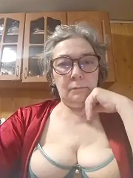 Snapshot of IrinaSweet54 chatting on April 26, 2026, 7:50 am IrinaSweet54 online show from April 26, 2026, 7:50 am