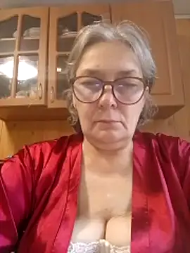 Snapshot of IrinaSweet54 chatting on May 31, 2026, 7:26 am IrinaSweet54 online show from May 31, 2026, 7:26 am