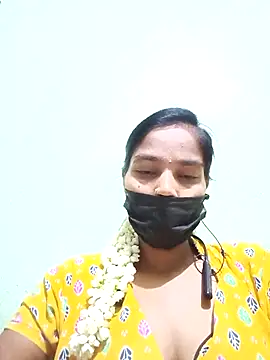 anusiya01 online show from March 11, 2025, 1:45 pm