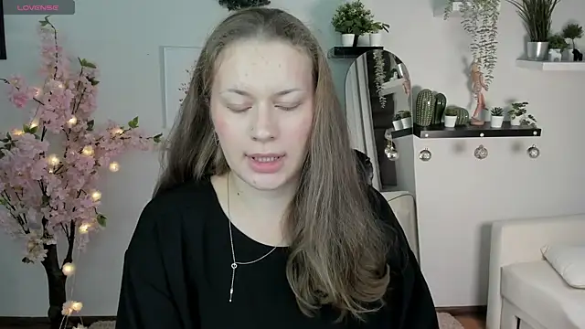 Ariell Margot  online show from January 4, 2025, 3:28 pm