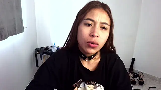 Snapshot of asiri_smith chatting on May 7, 2026, 12:10 pm asiri smith online show from May 7, 2026, 12:10 pm