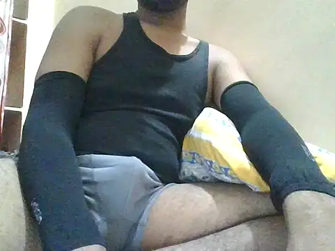 Snapshot of Rohan_200219 chatting on March 27, 2026, 6:30 am Rohan 200219 online show from March 27, 2026, 6:30 am