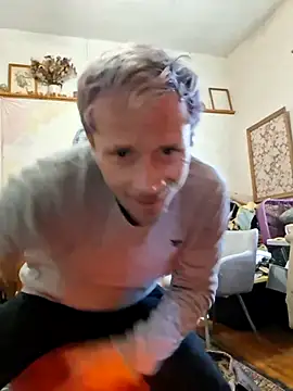 tatemorganin online show from March 17, 2026, 1:36 pm