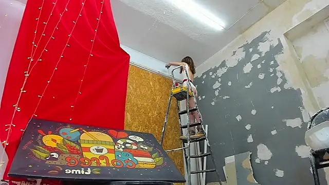 YourSuperModel online show from December 25, 2024, 10:28 am