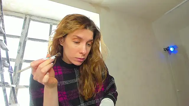 YourSuperModel online show from March 18, 2025, 7:08 am