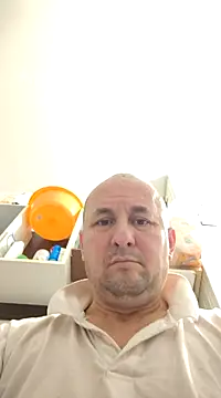 Snapshot of intx800 chatting on December 7, 2024, 5:37 am intx800 online show from December 7, 2024, 5:37 am