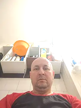 Snapshot of intx800 chatting on February 1, 2025, 7:05 am intx800 online show from February 1, 2025, 7:05 am