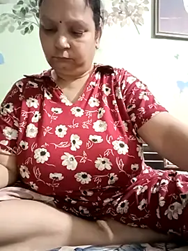 Snapshot of Kavya_kapoor chatting on May 2, 2026, 4:56 pm Kavya kapoor online show from May 2, 2026, 4:56 pm