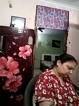 Snapshot of Kavya_kapoor chatting on May 3, 2026, 5:02 am Kavya kapoor online show from May 3, 2026, 5:02 am