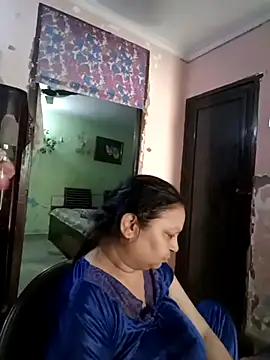 Snapshot of Kavya_kapoor chatting on May 11, 2026, 4:07 am Kavya kapoor online show from May 11, 2026, 4:07 am