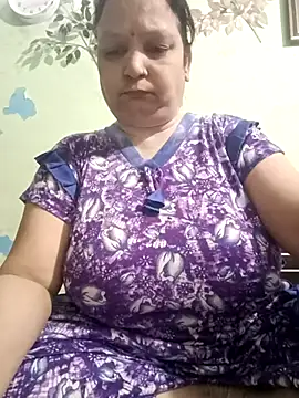 Snapshot of Kavya_kapoor chatting on May 14, 2026, 5:42 pm Kavya kapoor online show from May 14, 2026, 5:42 pm