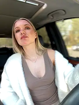 Devill Angel  online show from September 30, 2025, 11:15 am