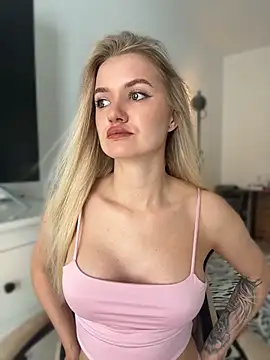 Devill Angel  online show from July 28, 2026, 12:48 pm