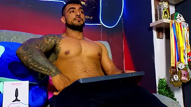 Snapshot of ERIC_HARRISON chatting on January 17, 2026, 10:57 pm ERIC HARRISON online show from January 17, 2026, 10:57 pm