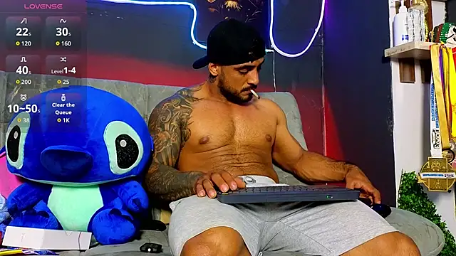 Snapshot of ERIC_HARRISON chatting on February 2, 2026, 10:41 pm ERIC HARRISON online show from February 2, 2026, 10:41 pm