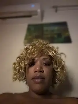 thekelliecapri online show from July 10, 2026, 5:56 am