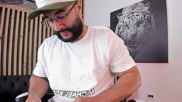 Luke  09 online show from March 8, 2025, 11:58 am