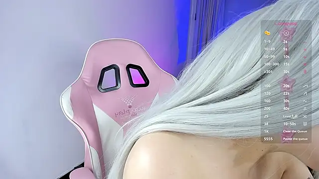 Kendall Bunnyy online show from February 19, 2026, 10:39 pm