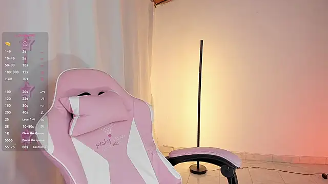Kendall Bunnyy online show from July 10, 2026, 9:06 pm