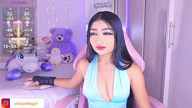Snapshot of urfavprettygirl chatting on June 13, 2026, 9:07 am urfavprettygirl online show from June 13, 2026, 9:07 am