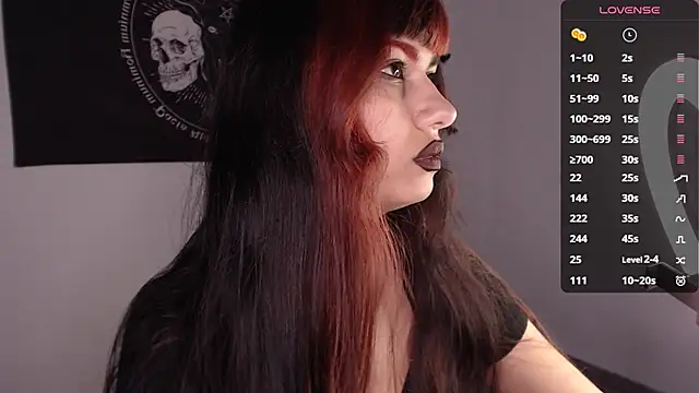 Snapshot of Little-Lucifer chatting on February 28, 2025, 8:50 pm Little-Lucifer online show from February 28, 2025, 8:50 pm