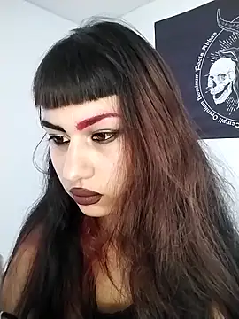 Snapshot of Little-Lucifer chatting on October 21, 2025, 7:36 pm Little-Lucifer online show from October 21, 2025, 7:36 pm