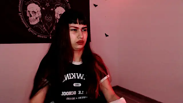 Snapshot of Little-Lucifer chatting on November 4, 2025, 10:53 pm Little-Lucifer online show from November 4, 2025, 10:53 pm