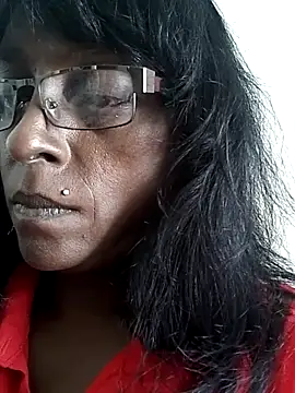 mamakarma1403 online show from March 9, 2025, 4:05 am