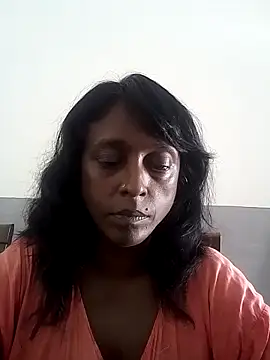 mamakarma1403 online show from March 12, 2025, 3:46 am