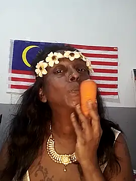 mamakarma1403 online show from September 10, 2025, 3:23 pm