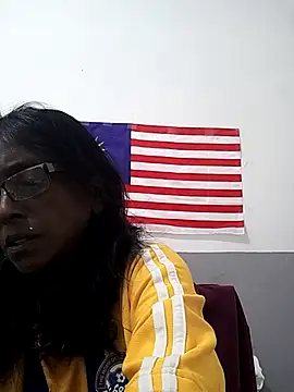 mamakarma1403 online show from October 3, 2025, 3:58 am