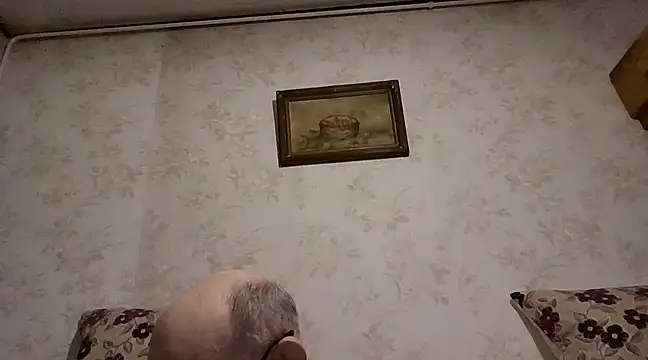 mariusica1xh online show from March 13, 2025, 6:34 pm