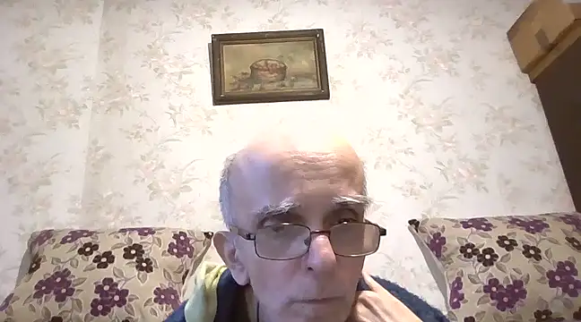 mariusica1xh online show from March 20, 2025, 4:20 pm