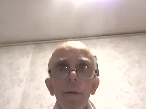 mariusica1xh online show from September 12, 2025, 6:41 pm