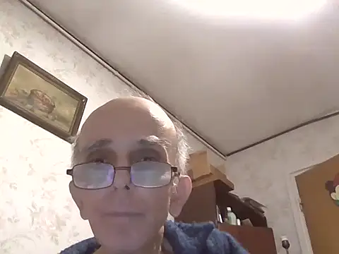 mariusica1xh online show from October 25, 2025, 10:48 pm