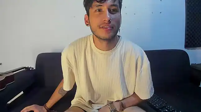 Henrikk senn online show from December 3, 2024, 9:55 am