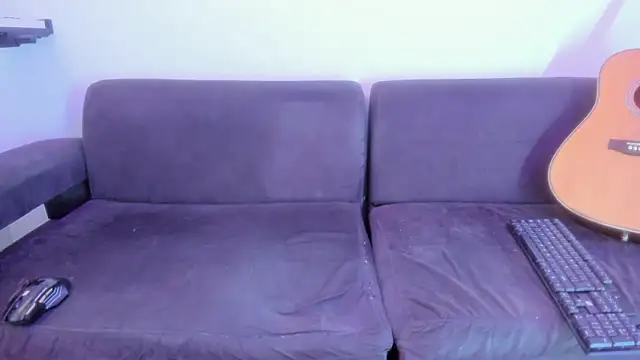 Snapshot of Henrikk_senn chatting on April 7, 2026, 8:42 pm Henrikk senn online show from April 7, 2026, 8:42 pm